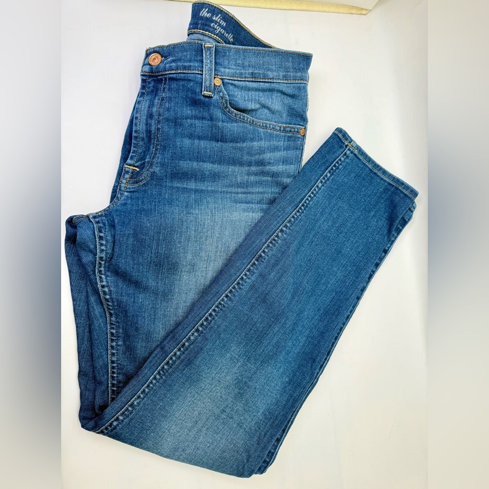 7 For All Mankind Women’s Size 32 x 29.5  The Slim Cigarette Jeans Blue Denim‎